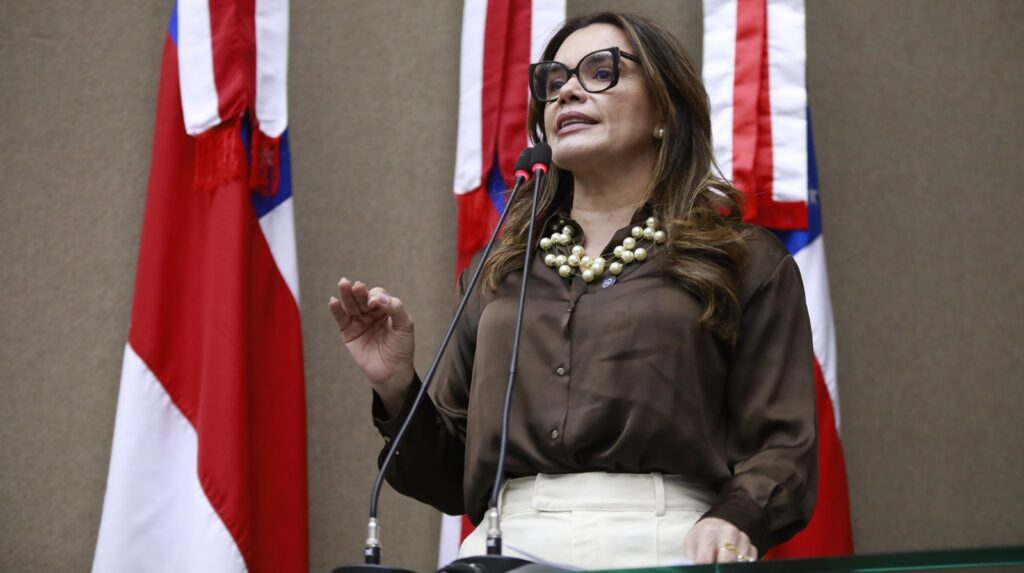 Foto: Miguel Almeida/Assessoria e Danilo Mello/ALEAM